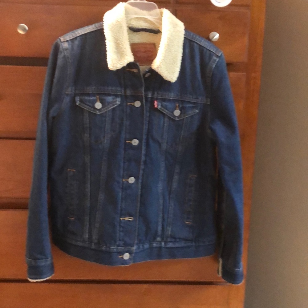 Levi’s Sherpa jacket medium